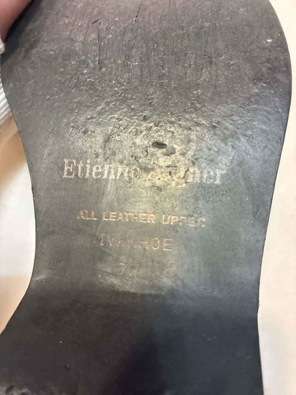 Etienne Aigner interior footbed